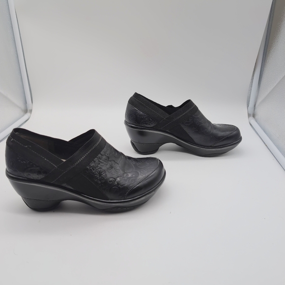 Jambu Clogs Tooled Leather Elegant Black Women's Shoes sz 7 - Picture 7 of 10